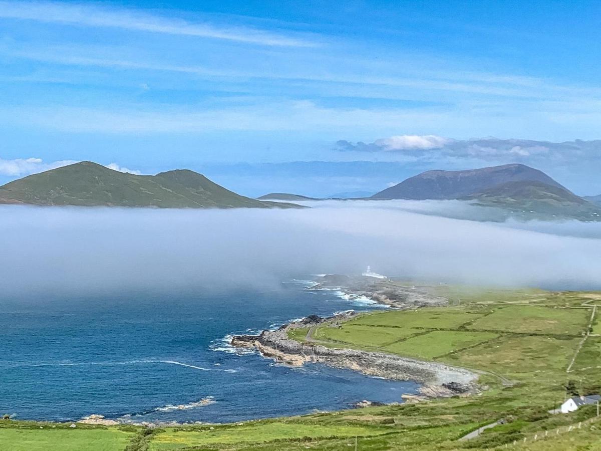 Skellig Port Accommodation - 1 Studio Bed Apartment Portmagee Esterno foto