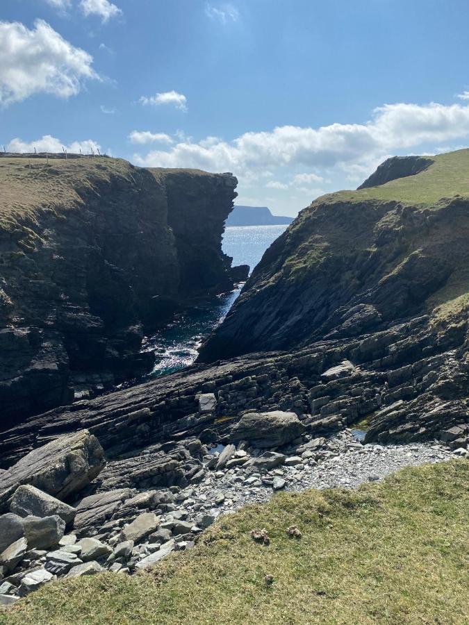 Skellig Port Accommodation - 1 Studio Bed Apartment Portmagee Esterno foto